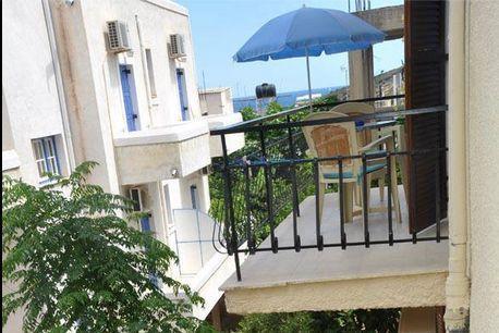 Artemis Rooms Agia Marina  외부 사진